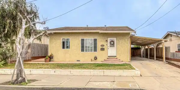 10941 Axtell Street