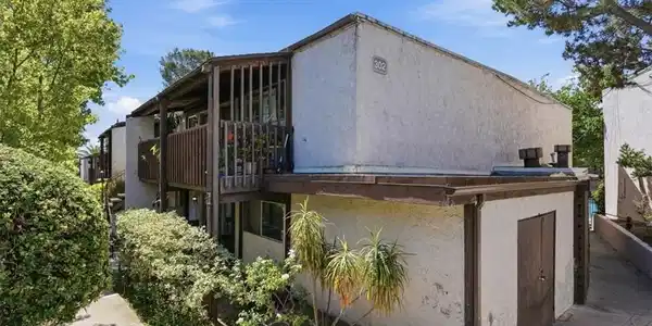 302 S Miraleste