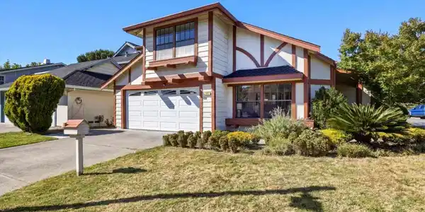 623 Cornwallis Lane