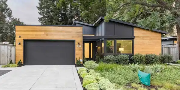 725 Evergreen Street