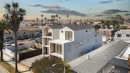 307 14th Street