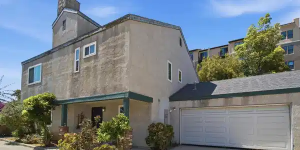 1957 Grand Avenue