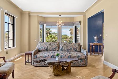 800 E Ocean Blvd