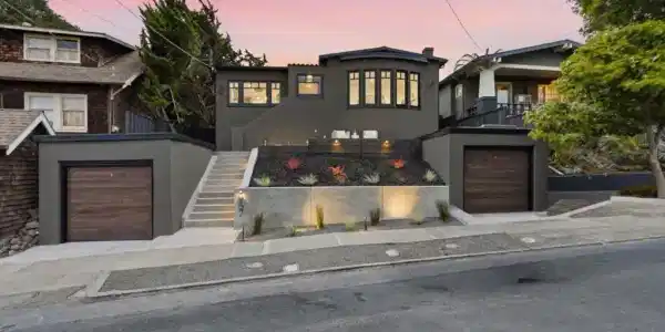 957 Neilson Street