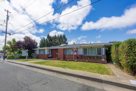 21 Monte Vista Ave