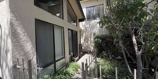 402 Baywood Rd