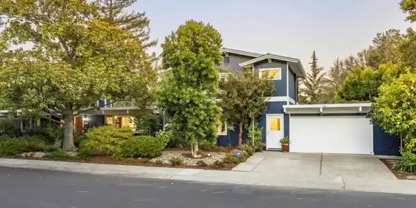 788 Ames Avenue