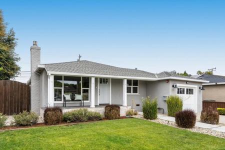409 Poinsettia Avenue