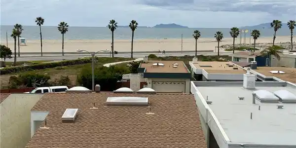 271 S Ventura