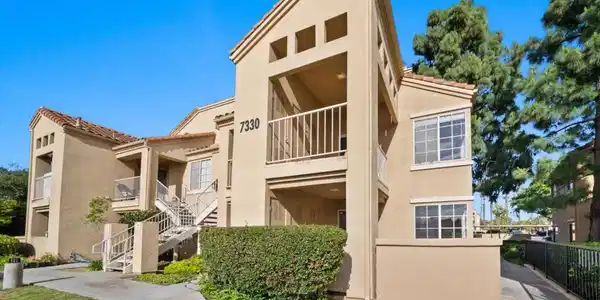 7330 Calle Cristobal