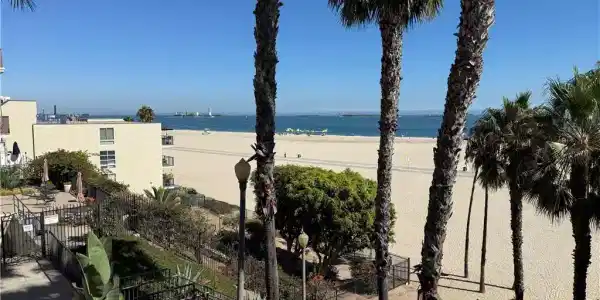 1000 E Ocean Boulevard