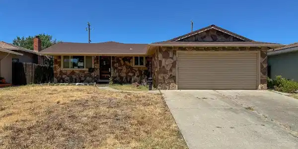 30 Tahoe Drive