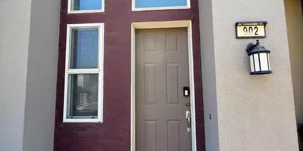 902 Lake Street
