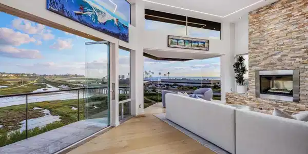 2516 San Elijo Ave