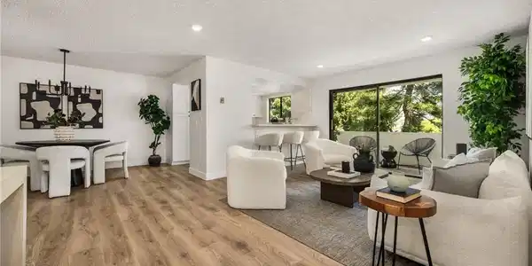 5000 S Centinela Avenue