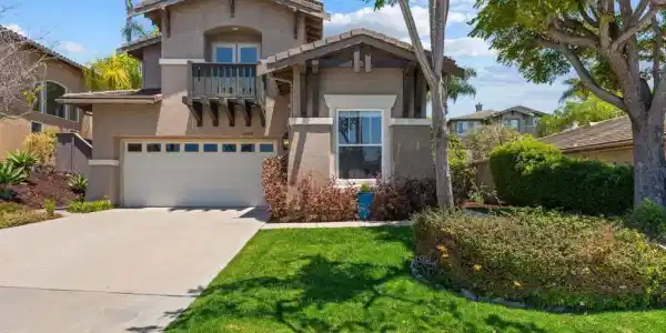 6108 Paseo Valiente
