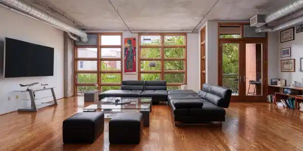 877 Island Ave