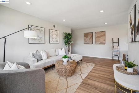 2297 Medallion Dr