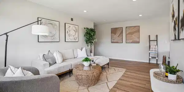 2297 Medallion Dr