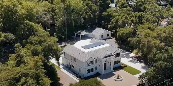 78 Middlefield Rd