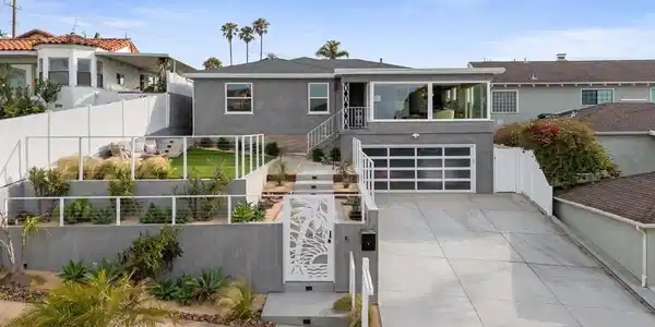 4483 Saratoga