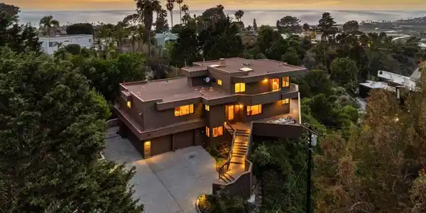 441 Holmwood Lane