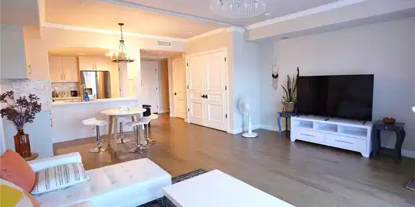 1598 Long Beach