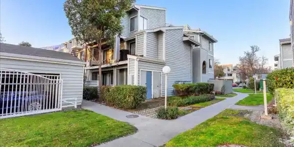 37168 Meadowbrook
