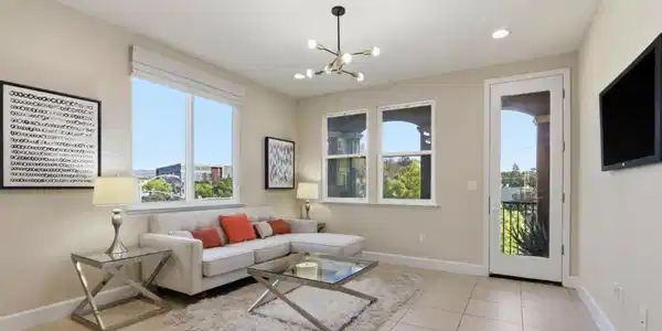 272 Currlin Circle
