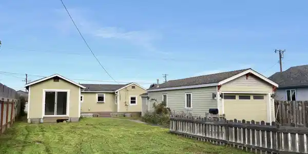 121 Livingston Street