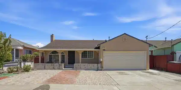 762 Portola Drive
