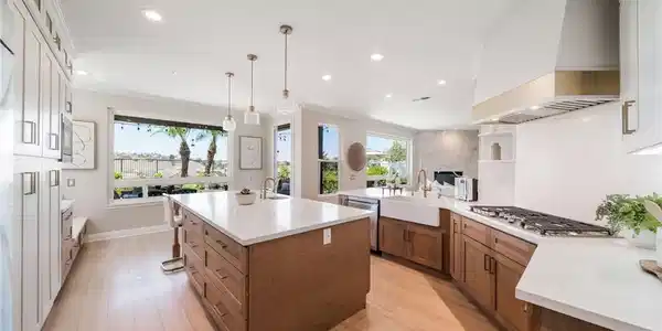 2536 Calle Jade