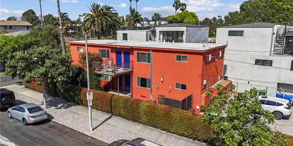 502 Westminster