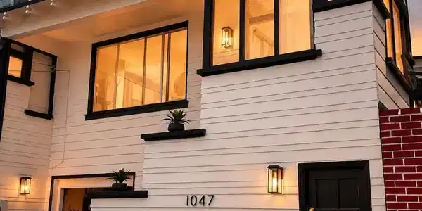 1047 Hanover