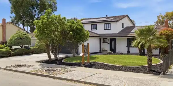 2747 Lucena Drive