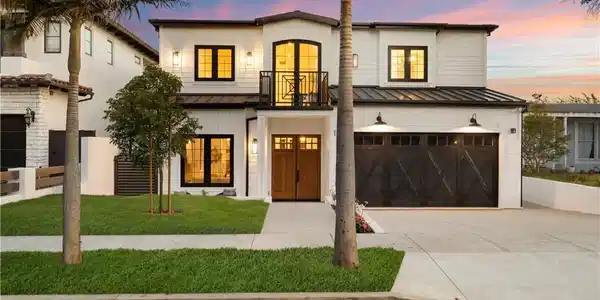 1346 Gates Ave.