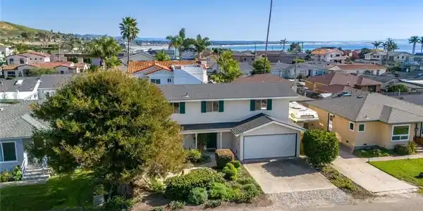 229 Pier Avenue