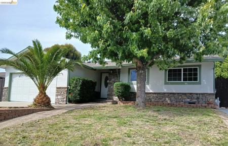 2332 Saint George DR
