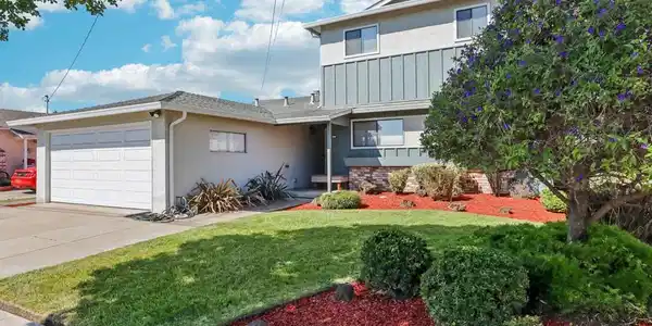 24653 Surrey Way
