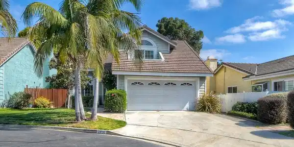 1616 Clearwater Place