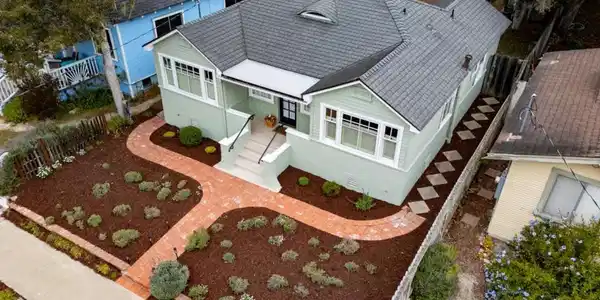 416 Sinex Avenue