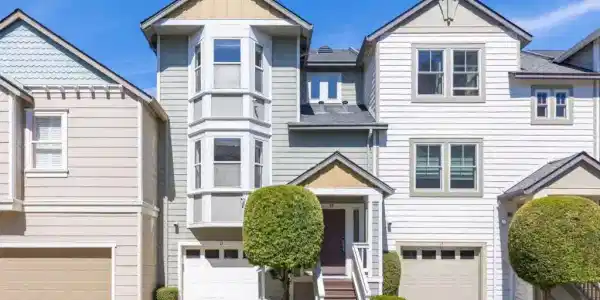 13 Creekside Lane