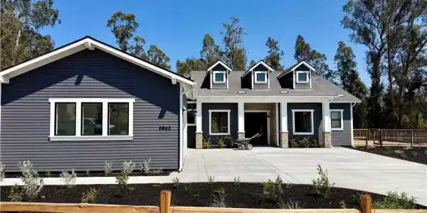 6640 Valle Verde Lane