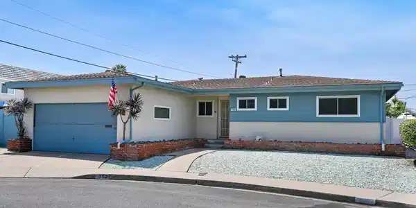 352 San Miguel Dr