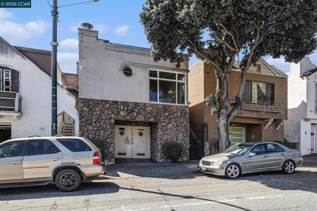 841 Ocean Ave