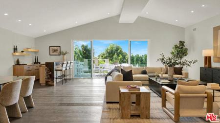 11601 Bellagio Road