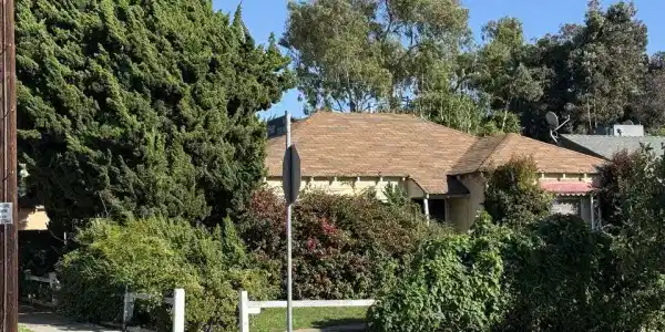 2506 Corinth Avenue