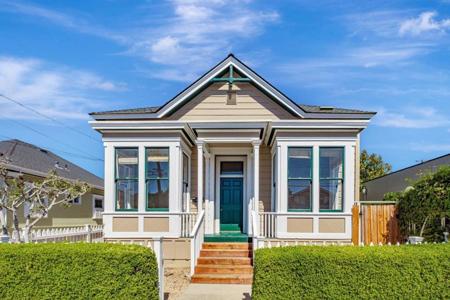 120 Maple Street