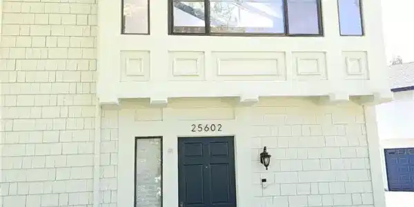 25602 Paseo La Vista