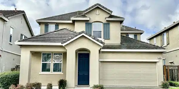 5024 Escalon Cir